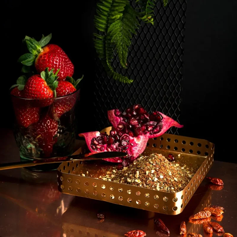 Ubena Food-Styling: rote Früchte, Beeren und Gewürzmischung im neuen Markenstil
